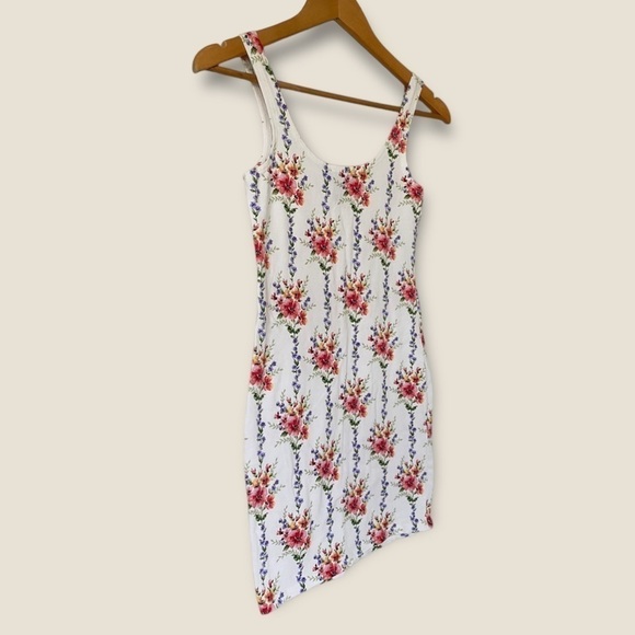 Forever 21 Floral Bodycon Dress - Picture 6 of 7